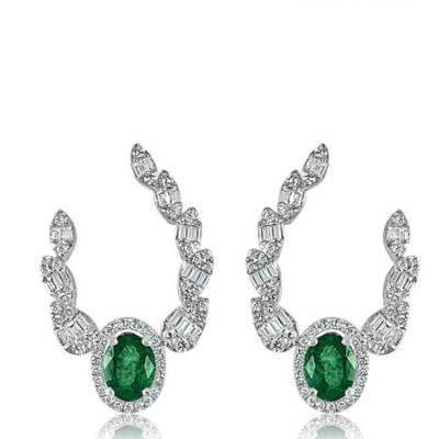 18K  white Gold Diamond  Emerald Earrings,   jewelry store near me, pearls, rubi, sapphire, emerald, gold necklace womens, New York, Misisipi, California, Florida, Georgia, Tijuana, San Diego, Hermosillo, Monterey, Carolina del Sur, Connecticut, Texas, Maryland, Alabama, Carolina del Norte, Adriana Fine Jewelry Online Shop, Buy Earrings, Necklaces, Bracelets, Rings, gemstones, permanent jewelry in San Diego.