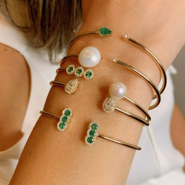 Emerald & Diamond 4K Yellow Gold Bracelets, use your favorite and wear it every day.