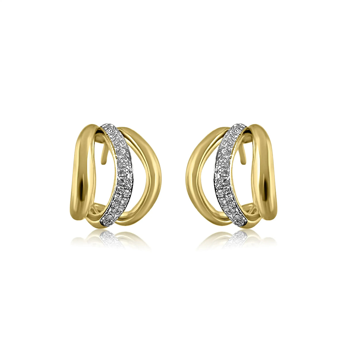 Aretes de tres curvas de 14k oro amarillo con diamantes