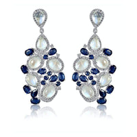 Aretes de piedra lunar con cianita y diamantes