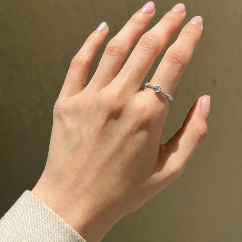 14K White Gold & Diamond Ring