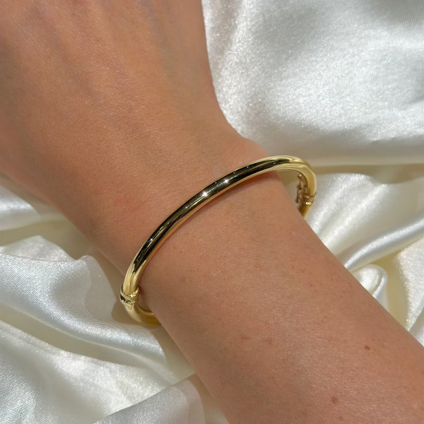 14K Yellow Gold Bangle