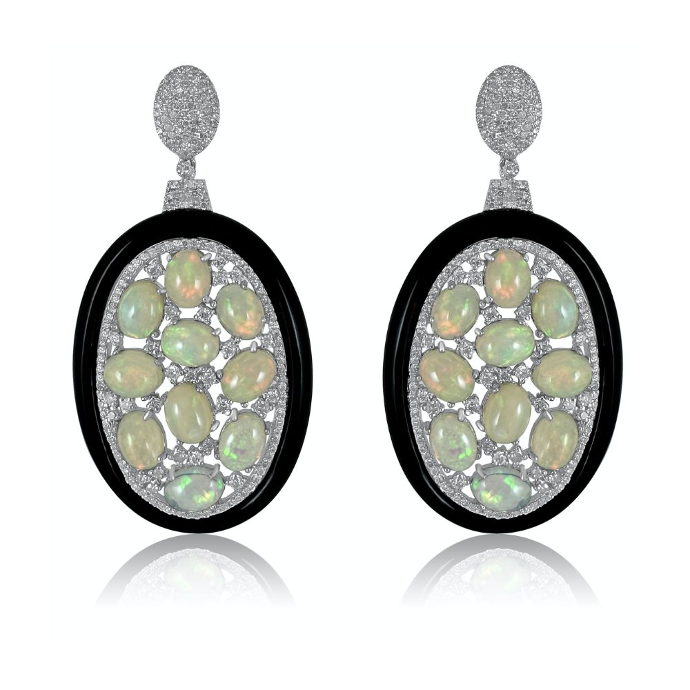 Aretes largos de ópalo etíope con diamantes