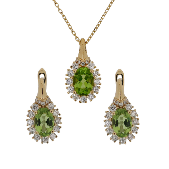 Set of 18K Yellow Gold with Peridot and Diamonds Necklace &amp; Earrings.