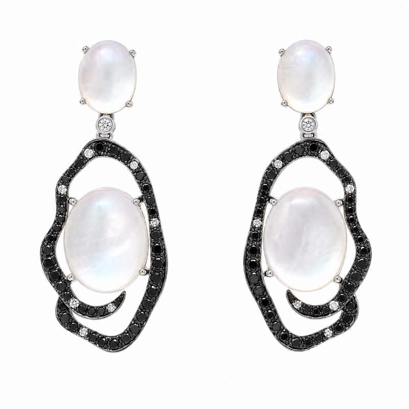 Aretes de madreperla con diamante negro