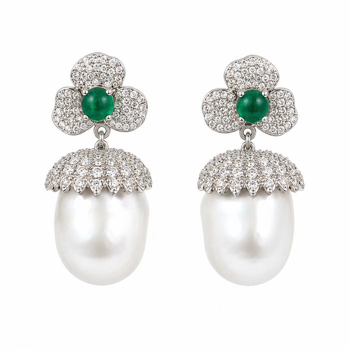 Aretes de diamantes estilo flor con esmeralda y perla barroca