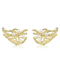 Aretes alados de oro amarillo 14K con perla y diamante