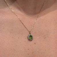 Set Peridot and Diamonds Necklace & Earrings