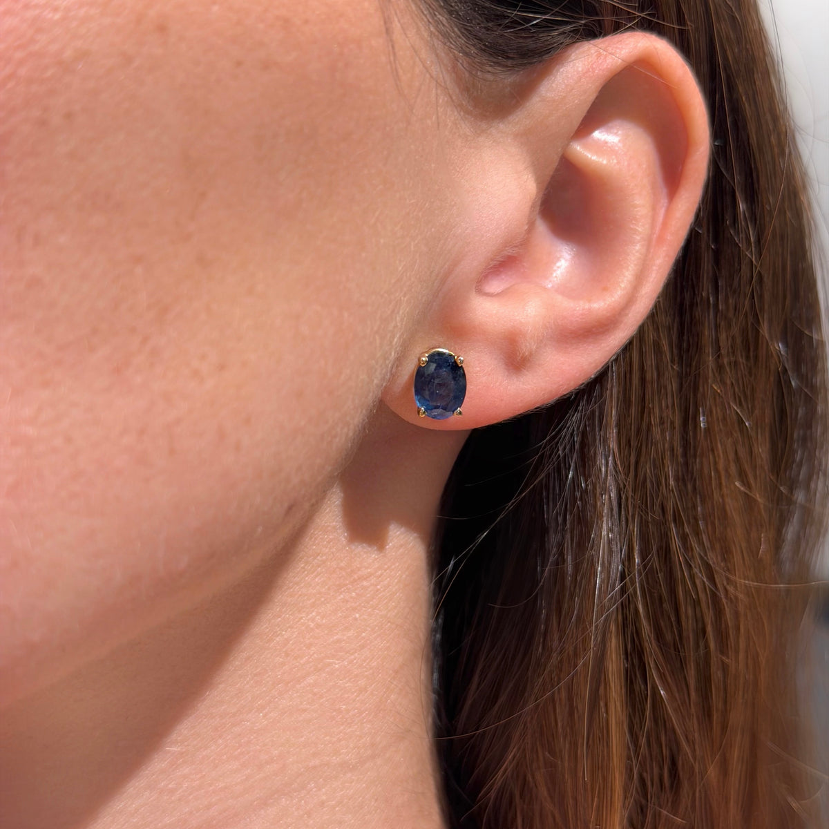 Sapphire Classic Oval Studs 14K Yellow Gold