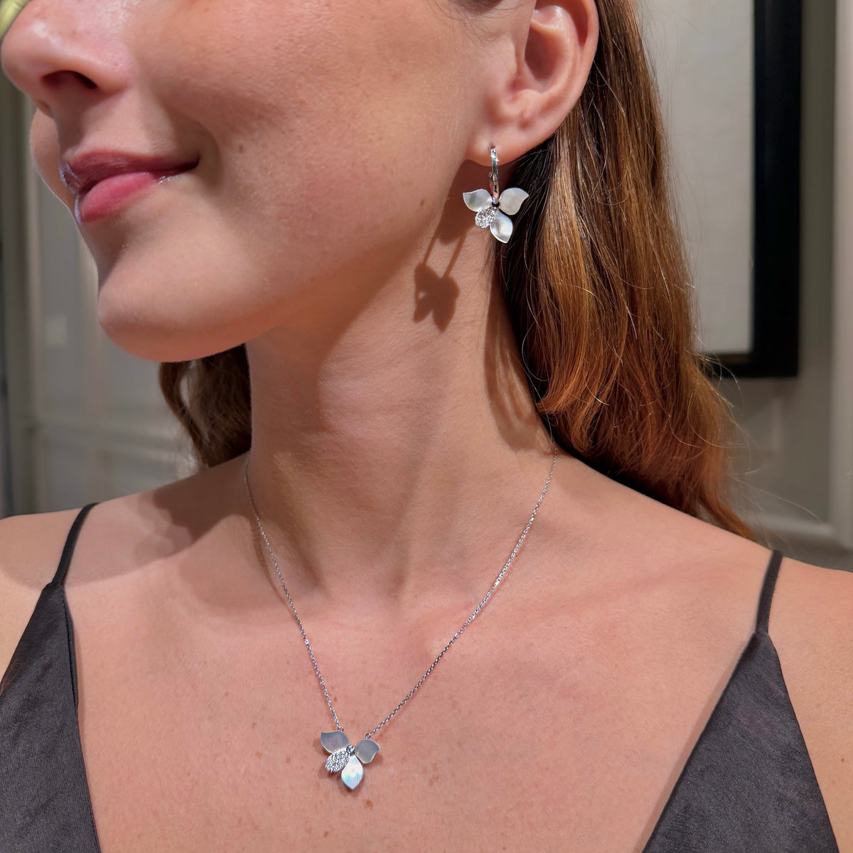 Set of 18K White Gold Mother of Pearl and Diamonds Necklace &amp; Earrings.