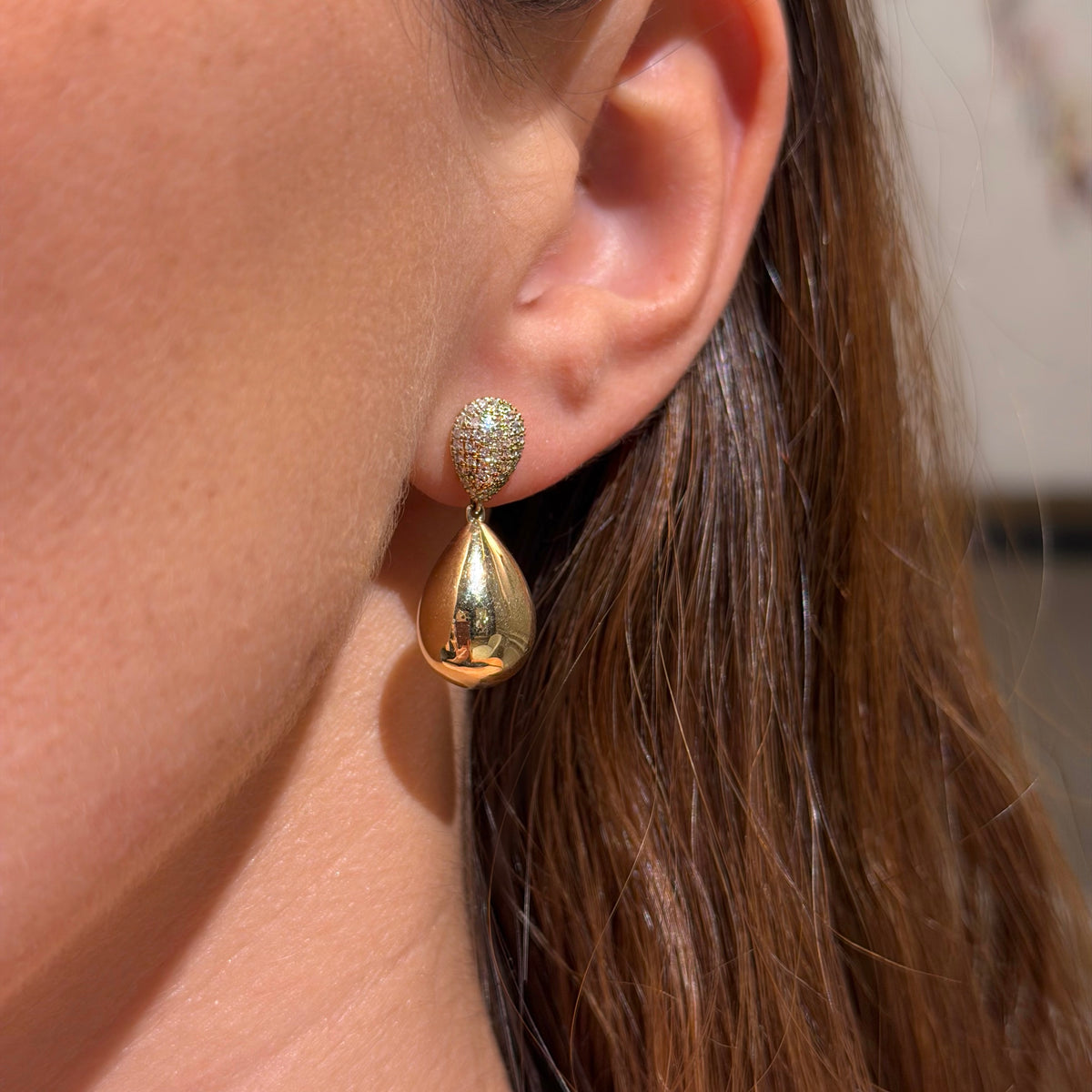 Yellow Gold Teardrop with Diamonds Earrings