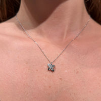 Set Flower and Diamonds on 18K White Gold Necklace & Earrings