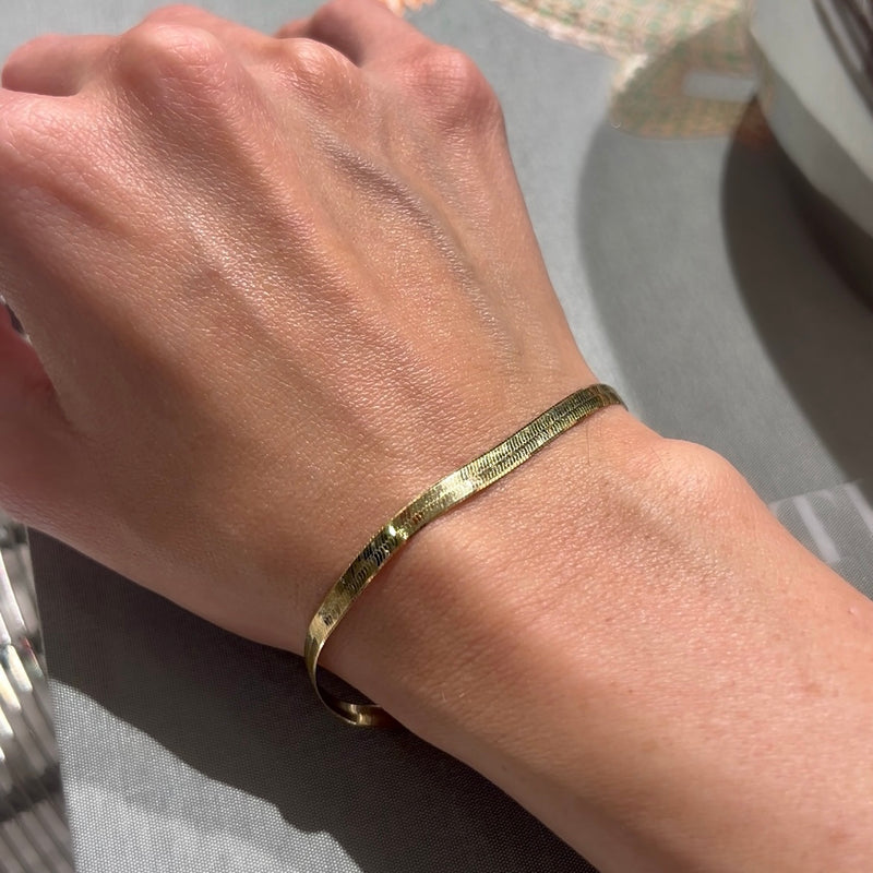 14K Yellow Gold Herringbone Bracelet
