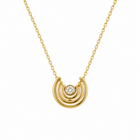 Collar con diamante y oro amarillo de 14 quilates