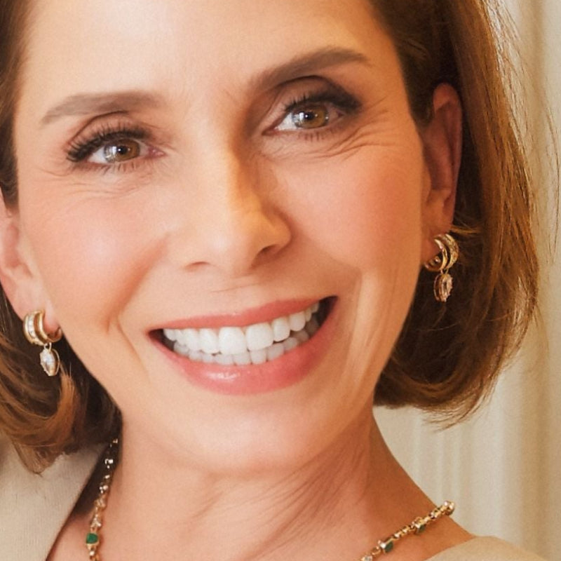 Aretes de hoop con oro amarillo de 14 quilates  y diamantes