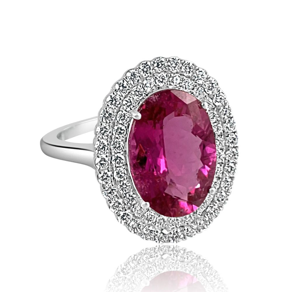 Emerald & Diamonds Circle on 14K White Gold Ring  14K White Gold weight: 2.17 grams 24 Diamonds: 0.14 ct 1 Emerald: 1.00 ct