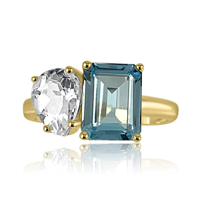 Emerald Cut Blue Topaz & Drop White Topaz on 14K Yellow Gold Ring.Engagement rings, fine jewelry, near me in San Diego, diamond band gold, diamond ring 14K Yellow Gold, 18k yellow gold, custom-made gold jewelry, jewelry store near me, pearls, rubi, sapphire, emerald, New York, Misisipi, California, Florida, Georgia, Tijuana, San Diego, Hermosillo, Monterrey, Connecticut, Texas, Maryland, Alabama, Carolina del Norte, Adriana Fine Jewelry Online Shop, Buy Earrings, Necklaces, Bracelets, gemstones, permanent j