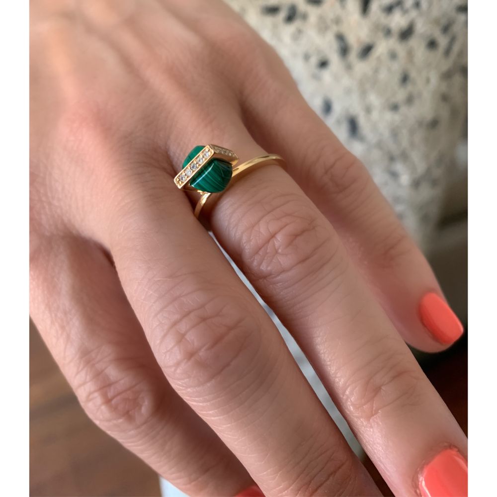 Sphere Malachite with Squared Gold & Diamond Rings. Modern and unique jewelry pieces.