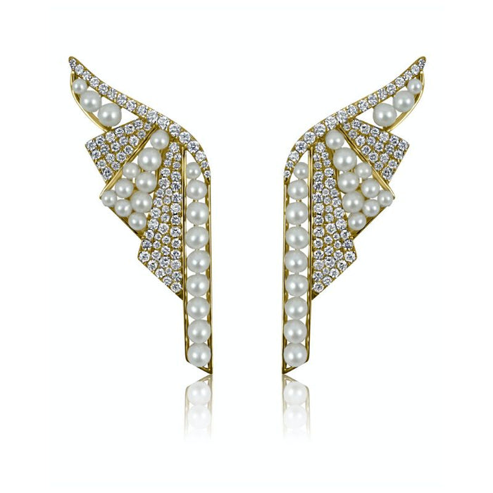 Aretes de oro amarillo con perlas barrocas y diamantes
