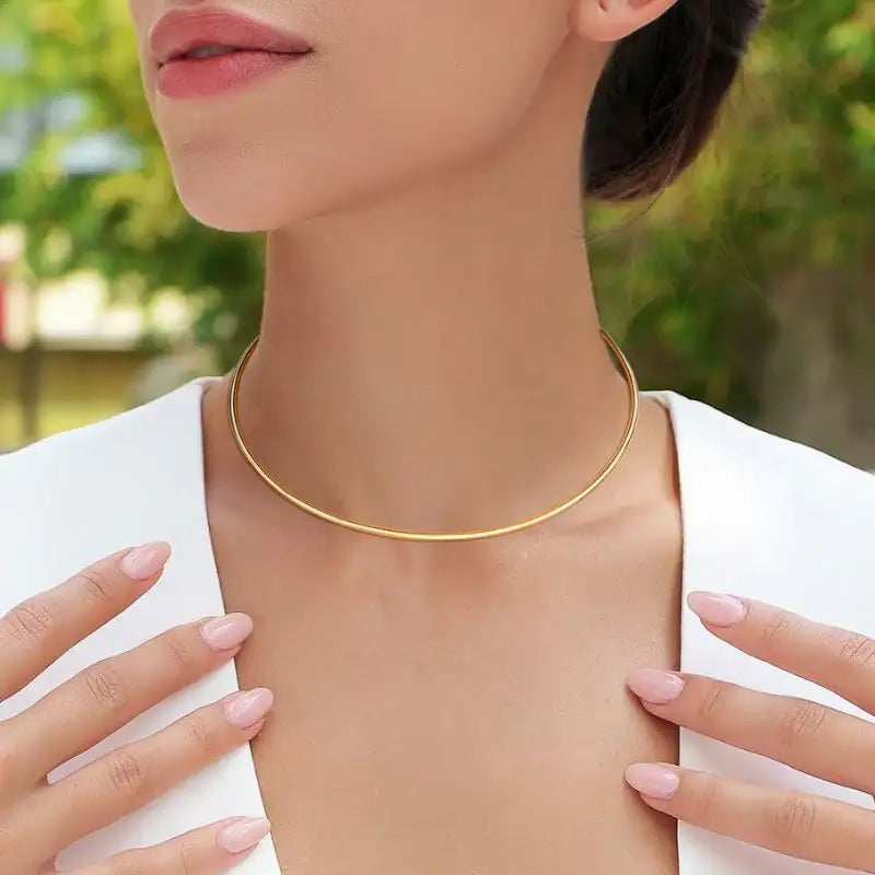 14K Yellow Gold Omega Choker