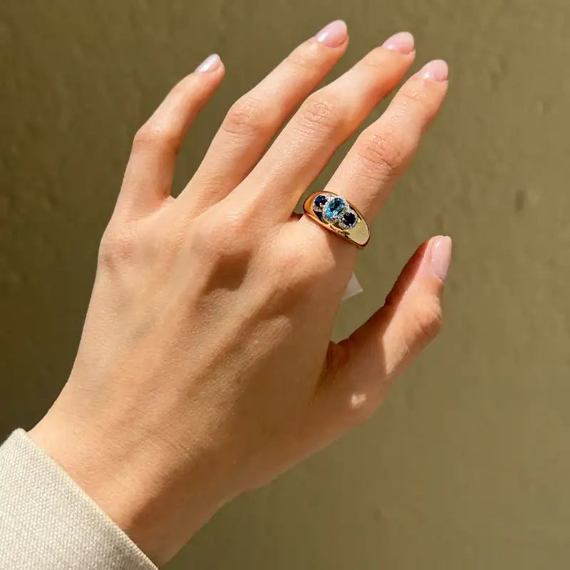 Two Sapphire Special Diamond on 14K Yellow Gold Rings