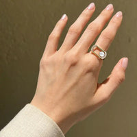 Set Mother of Pearl & Diamonds Earrings & Ring