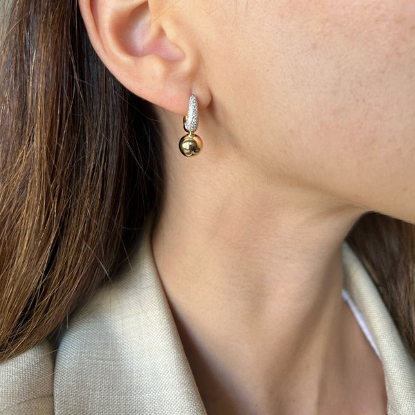 Aretes con gota de 14k oro amarillo y diamantes