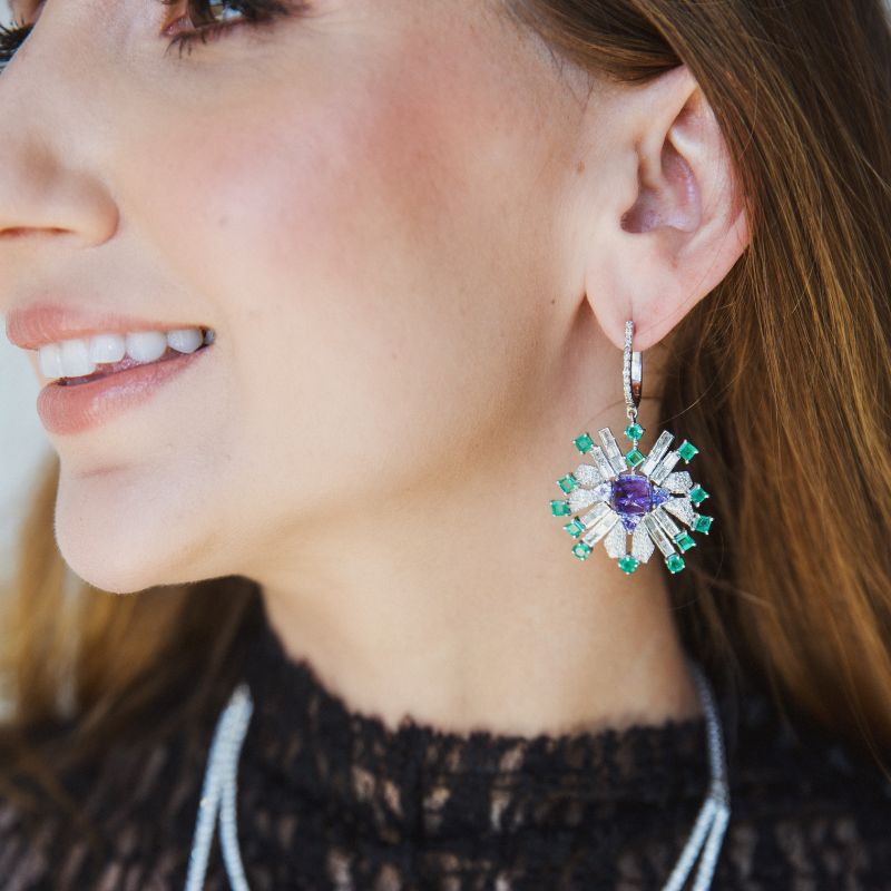 Star Style Diamond with Tanzanie & Emerald Earrings