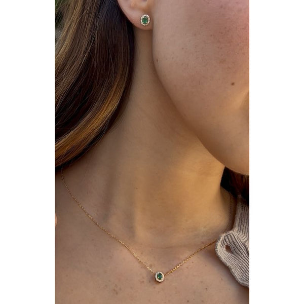 Set Oval Emerlad with Circled Diamonds Necklace & Earrings