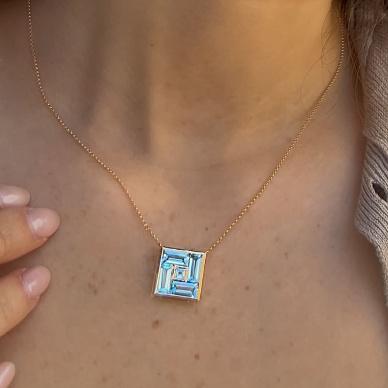 Set Baguette Blue Topaz Pendant Necklace & Earrings
