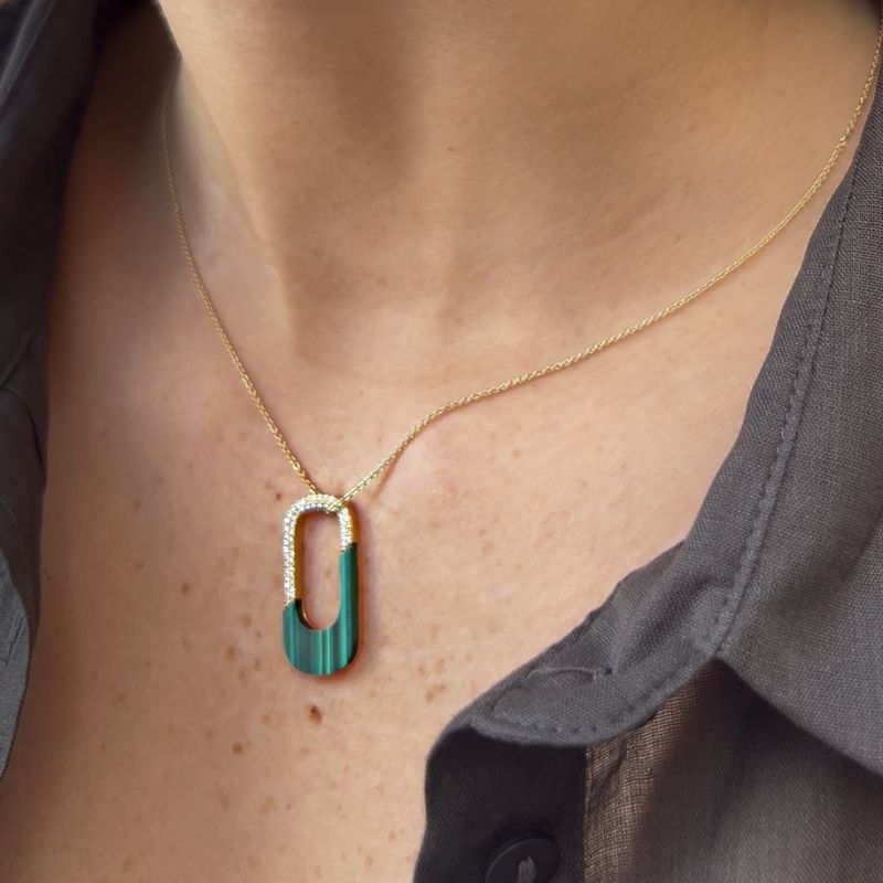 Set Malachite & Diamonds in Yellow Gold Earrings & Necklace