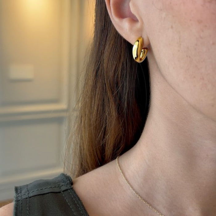 Arete de aro en 14k de oro amarillo