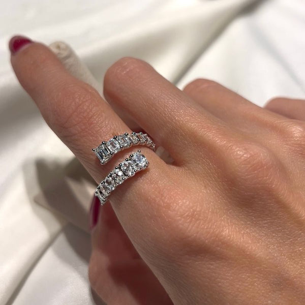 Diamond & Baguette Spiral with 14K White Gold Rings