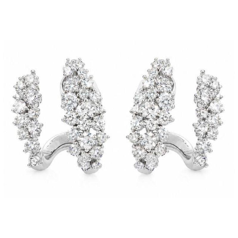 Aretes de diamantes en oro blanco de 14 quilates