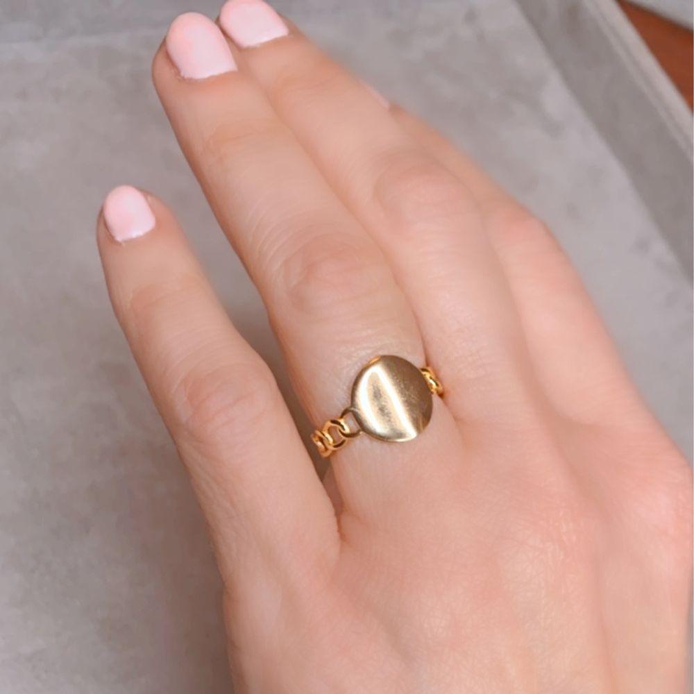 14K Yellow Gold Signet Chain Ring