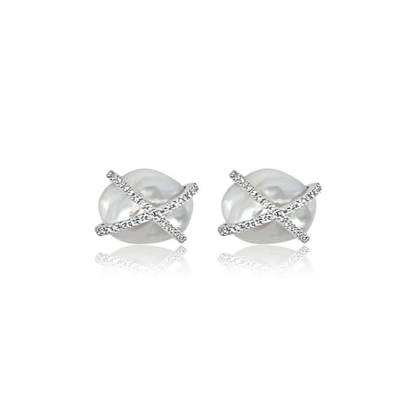 14K White  Gold Earrings with Baroque Pearls and Diamonds  2 pearls of 6.79 ct 69 Diamonds: 0.17 ct 14K White Gold weight: 2.08 grams Post back closure